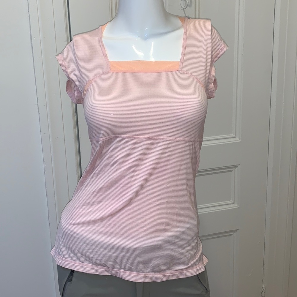 Lululemon top